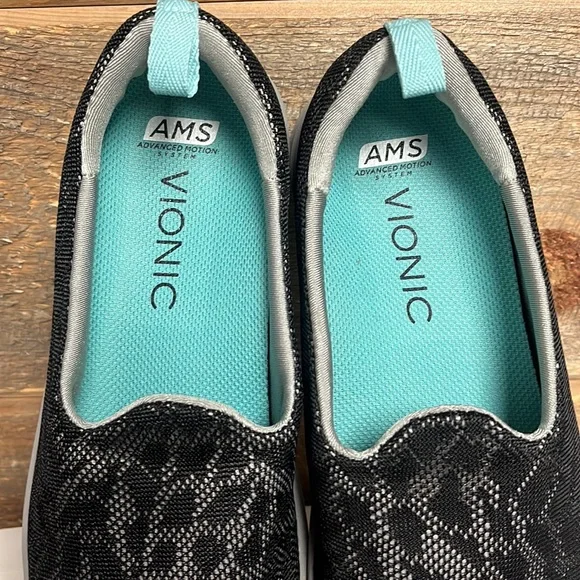 Vionic Hydra 331 Sneakers Womens 7.5 Black Aqua Blue Advanced Motion Shoes EUC - Picture 5 of 9